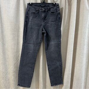 Judy Blue Boyfriend Fit Jeans